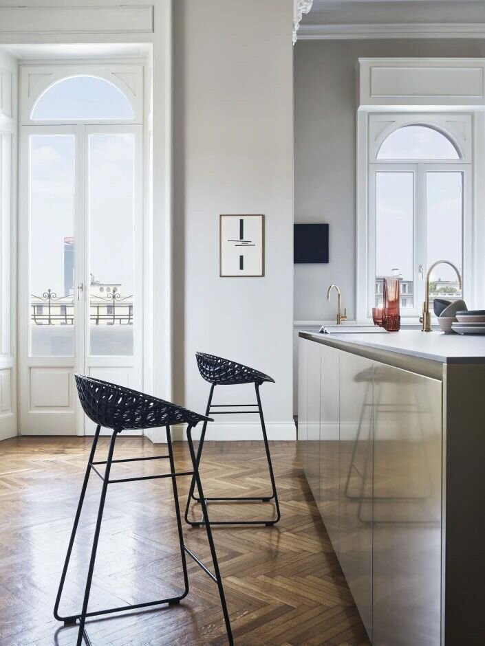Smatrik Bar Stool by Kartell Furniture Stool
